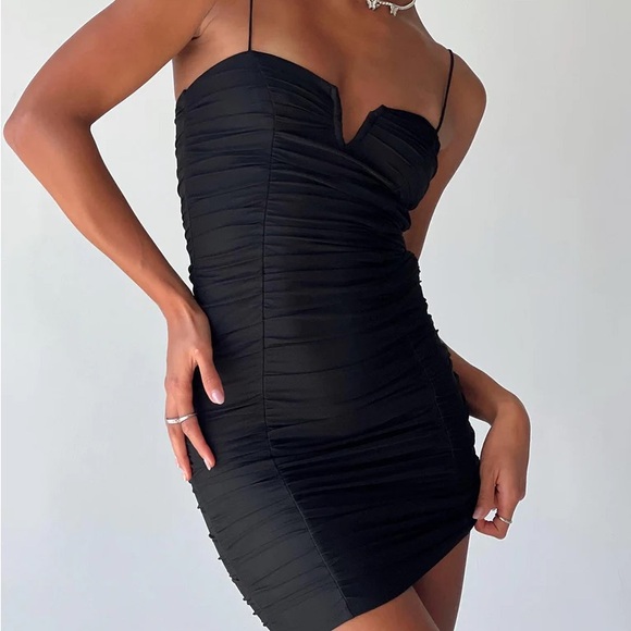 Princess Polly Dresses & Skirts - Princess Polly Black Ruched Mini Dress